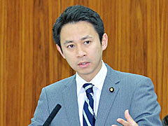 谷あい氏＝１４日　参院特委