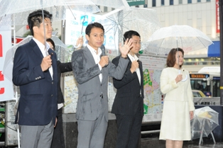 公明新聞掲載_青年委員会キャラバン街頭 サイズ変更済